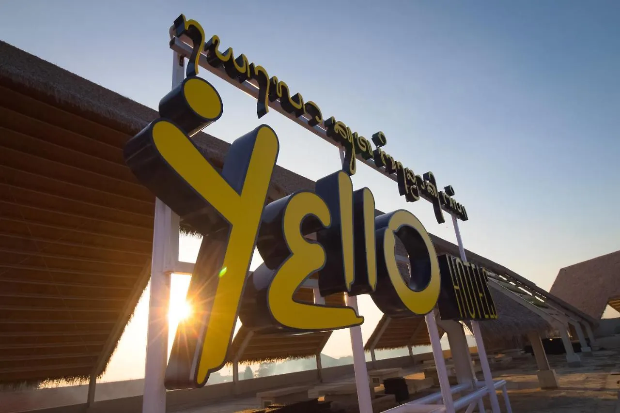 Yello Hotel Kuta Beachwalk Bali